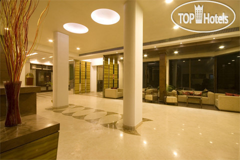 New photos from tourists Gwalior Regency 3*
