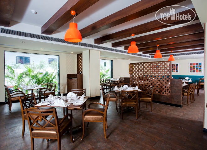 Hotelier's photos Lemon Tree Hotel 3*