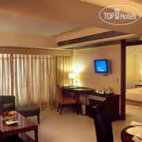 Sarovar Portico 