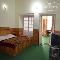 Elphinstone Hotel