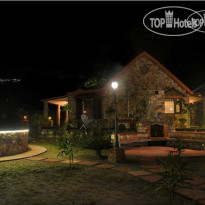 Riverstone Cottages