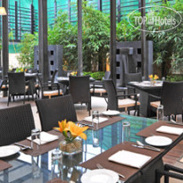 Four Points by Sheraton Hotel & Serviced Apartments 