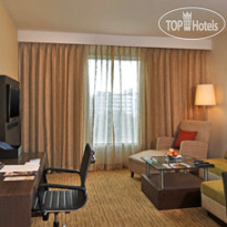 Four Points by Sheraton Hotel & Serviced Apartments 