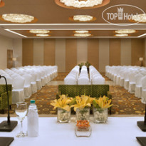 Four Points by Sheraton Hotel & Serviced Apartments 