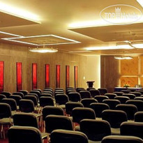 St Laurn Suites