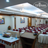Dolphin Hotel