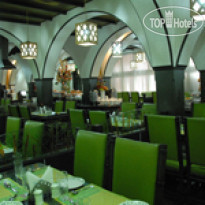 Dolphin Hotel