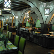 Dolphin Hotel