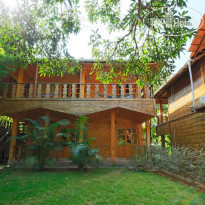 Brushwood Villa Resort