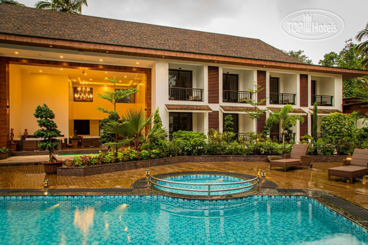Sobit Sarovar Portico