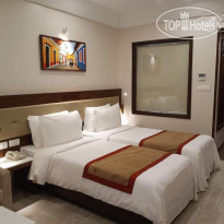 Sobit Sarovar Portico