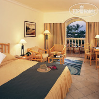 Radisson Blu Resort Goa Cavelossim Beach 