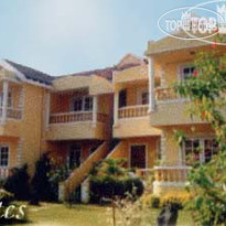 Pifran's Holiday Beach Resort 