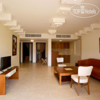 Public Security Hotel & Chalets