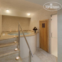 Ramada Resort Dead Sea 
