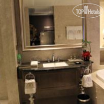 Modern Classic Hotel 