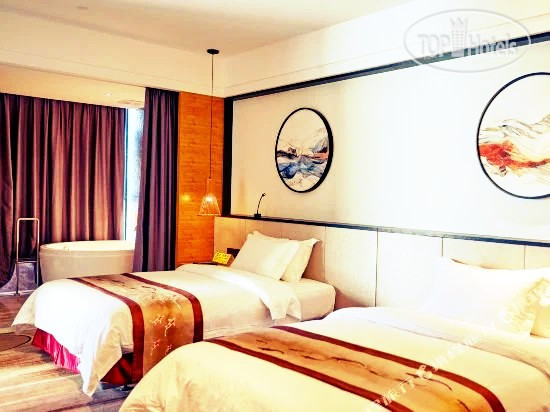 New photos from tourists Qiushuishan Grand Hotel 3*