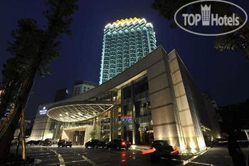 Hotelier's photos Sichuan Minshan 5*