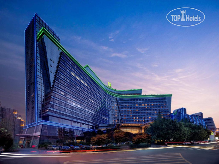 Hotel photo Holiday Inn Chengdu Century City-West 5*