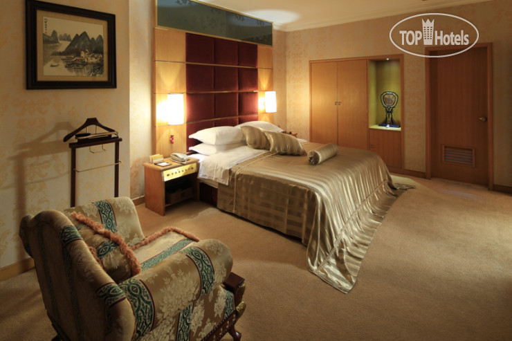 New photos from tourists Yunnan Economic Trade 4*