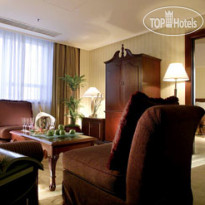 Renaissance Tianjin Downtown Hotel 