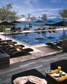 Four Seasons Hotel Hong Kong 5*