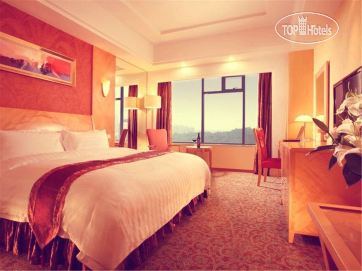 Hotel photo East Hotel 4*