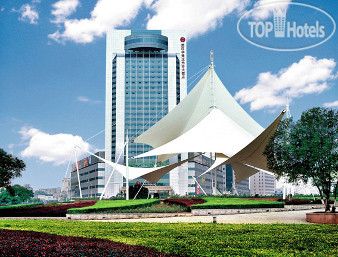 Hotelier's photos Ramada Plaza Optics Valley Hotel Wuhan Wuchang 4*