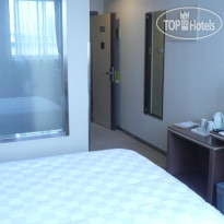 Super 8 Bengbu Railway Station 