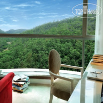 Grand Bay View Hotel