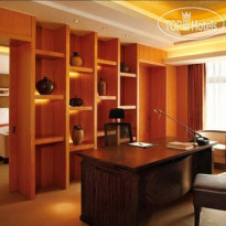 Holiday Inn Qingdao Parkview 