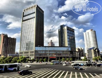 Hotelier's photos Days Hotel & Suites Changsha City Center 5*