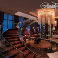 Shangri-La China World Summit Wing