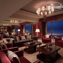 Shangri-La China World Summit Wing