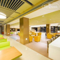 Holiday Inn Express Beijing Airport Zone лобби