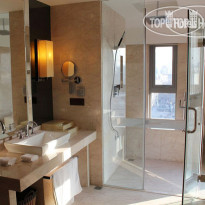 Regal Hotel Wangfujing Tower B 