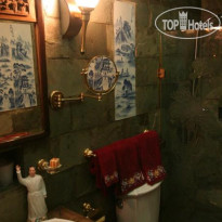 Red Capital Residence 