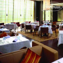 The Ritz-Carlton 