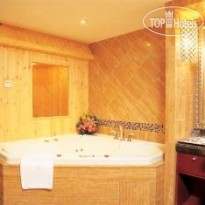 Beijing Tibet Hotel 