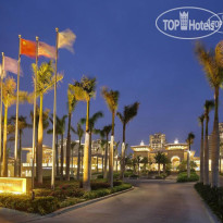 Wyndham Grand Plaza Royale Hainan Longmu Bay 