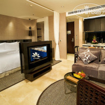 Le Parker International Hotel 