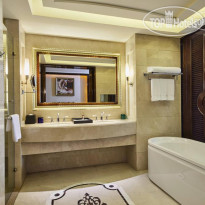 Tangla Hotel Sanya 