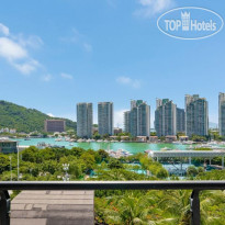Four Season Ocean Courtyard Hotel 