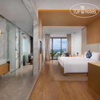 Sanya Yazhou Bay Resort,Curio Collection by Hilton