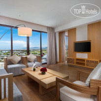 Sanya Yazhou Bay Resort,Curio Collection by Hilton