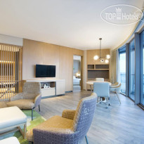 Hyatt Place Sanya City Center 