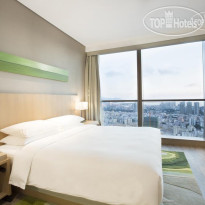 Hyatt Place Sanya City Center 