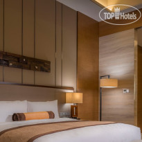 HUALUXE Sanya Yalong Bay Resort 