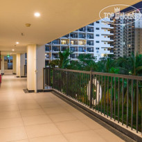 Sanya Yuhai Hot Spring Resort Hotel  