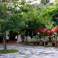 Sunny Sanya Family Inn